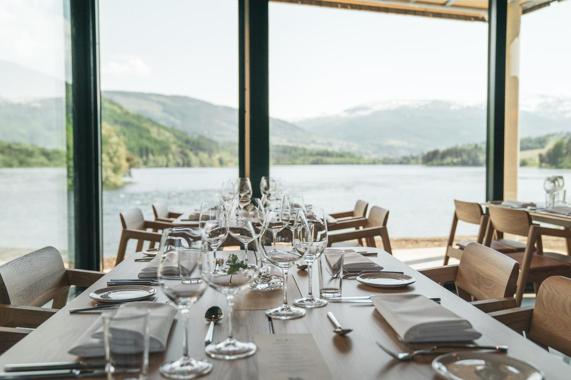 Elva Hotel Skulestadmo Eksteriør billede
